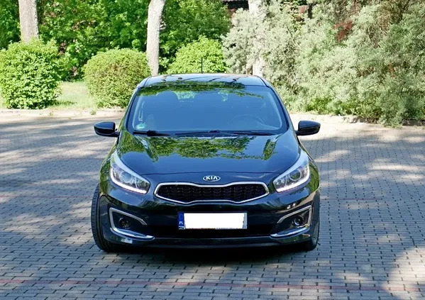 kia pro_cee'd warmińsko-mazurskie Kia Pro_cee'd cena 43900 przebieg: 176000, rok produkcji 2017 z Olsztyn